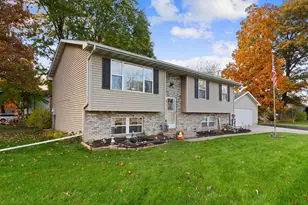 1198 Csokasy Ln, Hobart, IN 46342 - Photo 3