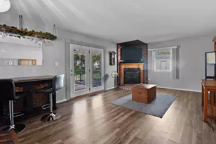 1707 Whittier Park Dr, Valparaiso, IN 46383 - Photo 11