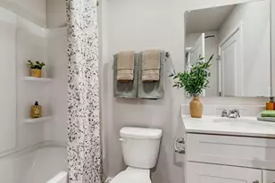 234 W 39th Pl, Hobart, IN 46342 - Photo 13