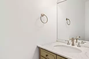 1741 E 106th Pl, Crown Point, IN 46307 - Photo 13