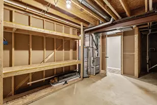 1741 E 106th Pl, Crown Point, IN 46307 - Photo 29