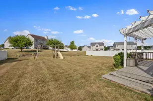 1741 E 106th Pl, Crown Point, IN 46307 - Photo 33