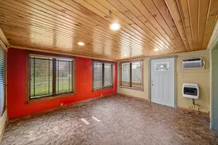 1938 Magnolia Ln, Munster, IN 46321 - Photo 9