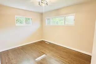 6741 Ash Pl, Gary, IN 46403 - Photo 5