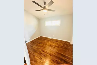 8120 Lakewood Avenue, Gary, IN 46403 - Photo 7