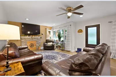 4901 E 73rd Avenue, Merrillville, IN 46410 - Photo 17