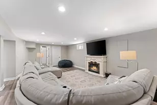 5966 Beacon Ln, Portage, IN 46368 - Photo 23