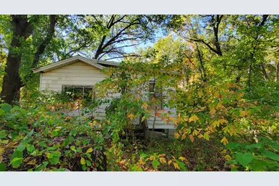 1601 Columbia Avenue, Michigan City, IN 46360 - Photo 1