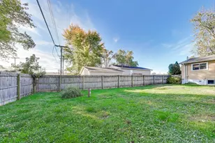 1213 N Jay Ave, Griffith, IN 46319 - Photo 25