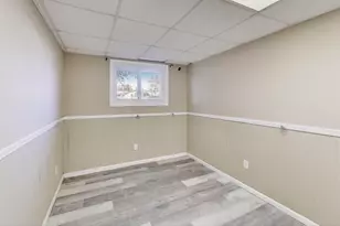 1213 N Jay Ave, Griffith, IN 46319 - Photo 17