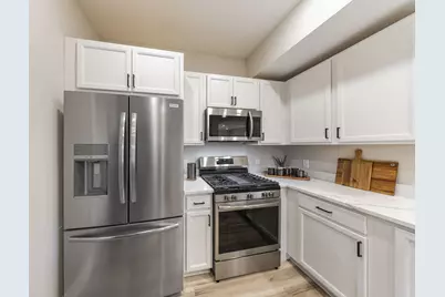 1181 Harbor Way, Chesterton, IN 46304 - Photo 5