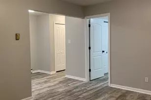 851 150th St, Hammond, IN 46327 - Photo 9