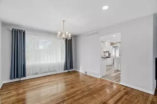 10710 Porter St, Crown Point, IN 46307 - Photo 11