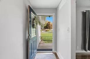 10710 Porter St, Crown Point, IN 46307 - Photo 13