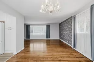 10710 Porter St, Crown Point, IN 46307 - Photo 13