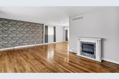 10710 Porter Street, Crown Point, IN 46307 - Photo 15