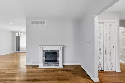 10710 Porter Street, Crown Point, IN 46307 - Photo 5