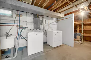 401 N Joliet St, Hobart, IN 46342 - Photo 21