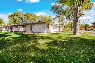 401 N Joliet St, Hobart, IN 46342 - Photo 23