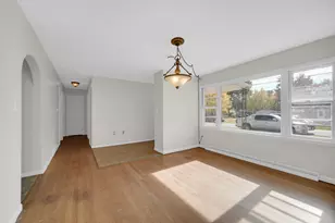 401 N Joliet St, Hobart, IN 46342 - Photo 5