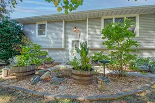 1226 Dogwood Dr, Chesterton, IN 46304 - Photo 3