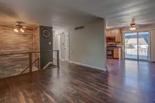 1226 Dogwood Dr, Chesterton, IN 46304 - Photo 11