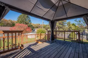 1226 Dogwood Dr, Chesterton, IN 46304 - Photo 7