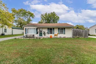 407 Prairie St, Crown Point, IN 46307 - Photo 1