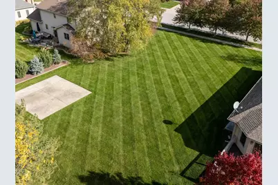 2914 Bristlecone Drive, Schererville, IN 46375 - Photo 5