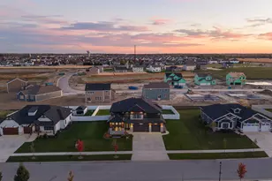 9343 Iris Dr, Saint John, IN 46373 - Photo 65