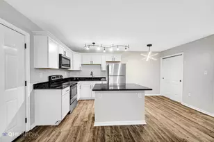 2080 E Rand St, Hobart, IN 46342 - Photo 3