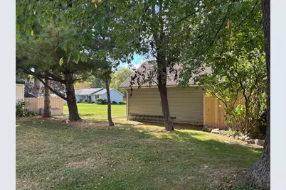 812 S Lake Park Avenue, Hobart, IN 46342 - Photo 27