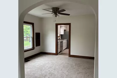 812 S Lake Park Avenue, Hobart, IN 46342 - Photo 5