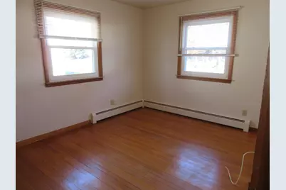 1207 Kenwood Avenue, Valparaiso, IN 46385 - Photo 7