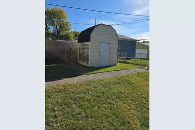 349 E Morris Street, Indianapolis, IN 46225 - Photo 19