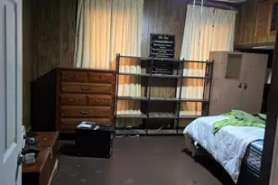 349 E Morris St, Indianapolis, IN 46225 - Photo 11