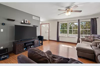 1156 Donegal Lane, Crown Point, IN 46307 - Photo 7