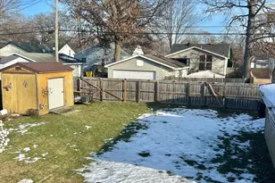 225 N Dwiggins St, Griffith, IN 46319 - Photo 35