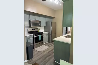 3306 Morgan Creek Court, Valparaiso, IN 46385 - Photo 9