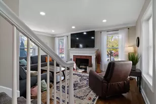 1709 Parkview Ave, Whiting, IN 46394 - Photo 11