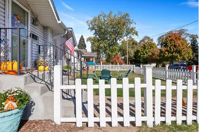 1944 Warwick Avenue, Whiting, IN 46394 - Photo 5