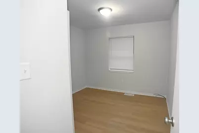 2242 Newton Street, Lake Station, IN 46405 - Photo 13