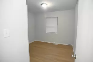 2242 Newton St, Lake Station, IN 46405 - Photo 13