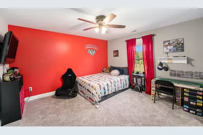 877 Farmview Drive, Valparaiso, IN 46383 - Photo 21