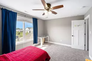 877 Farmview Dr, Valparaiso, IN 46383 - Photo 27