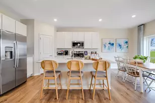 4204 Iron Gate Dr, Valparaiso, IN 46385 - Photo 7