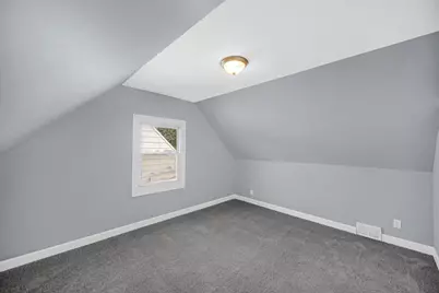 7609 Jarnecke Avenue, Hammond, IN 46324 - Photo 13