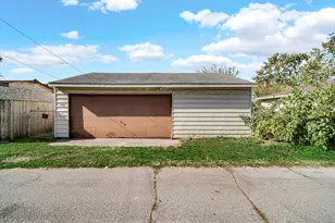 7609 Jarnecke Ave, Hammond, IN 46324 - Photo 19