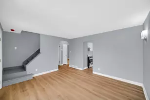 7609 Jarnecke Ave, Hammond, IN 46324 - Photo 5