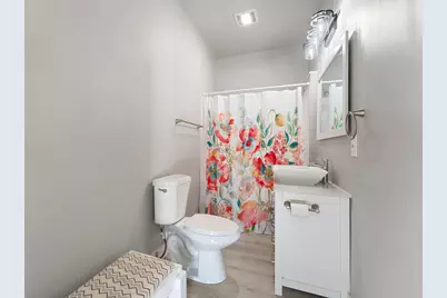 813 Carnation Street SE, Demotte, IN 46310 - Photo 17